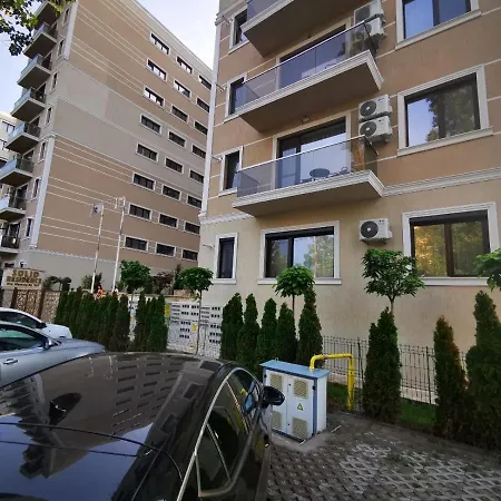 Solid Eva Apartmán Mamaia